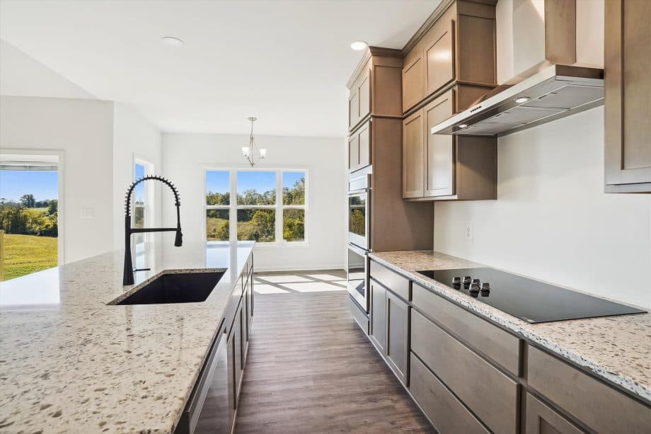 The Christal photo 4