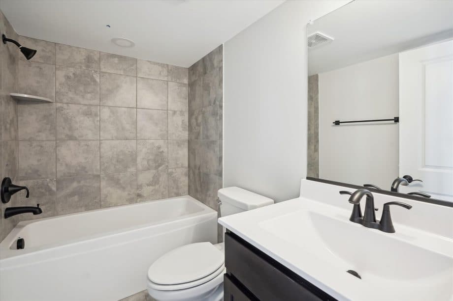 The Lunenburg - photo 16